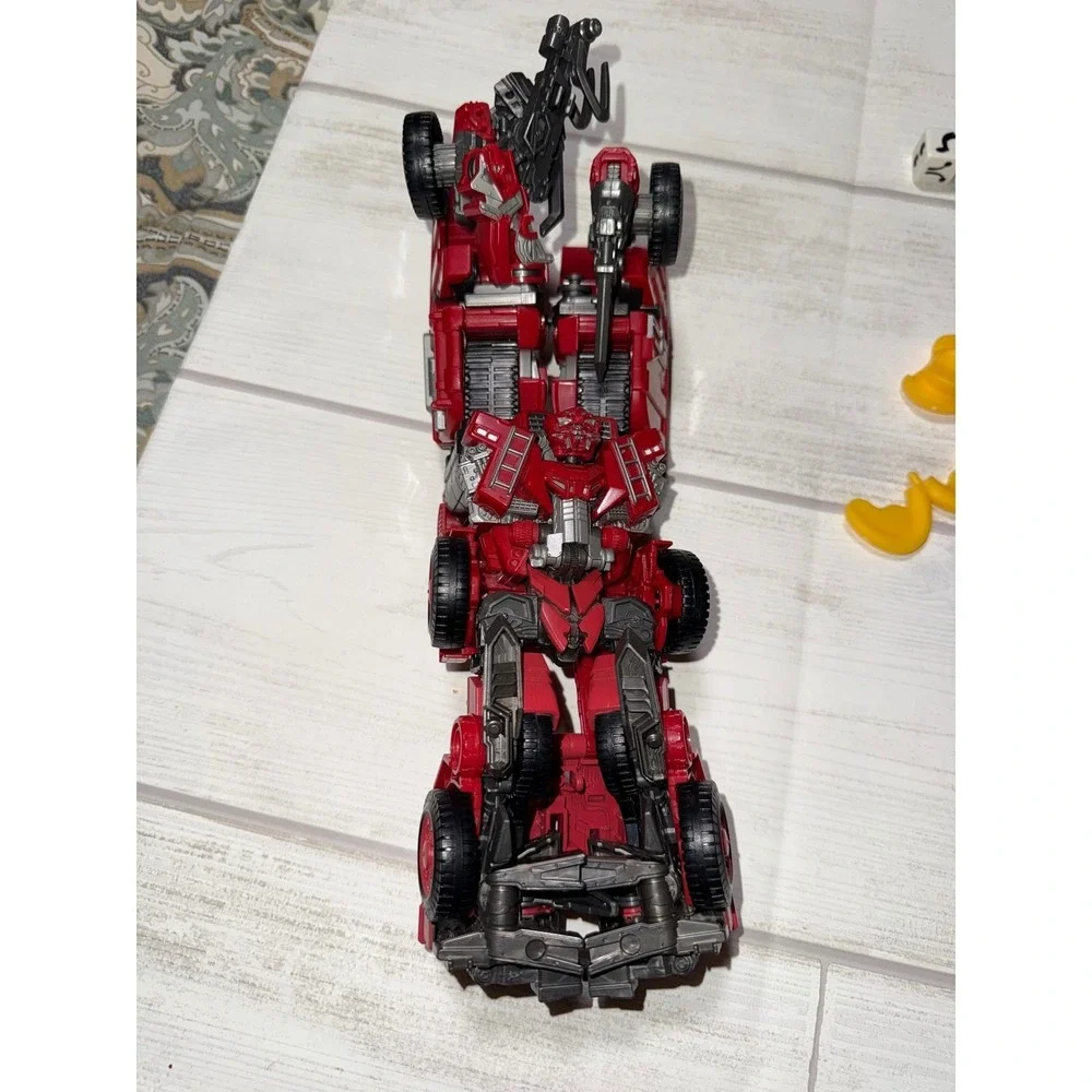 Transformers Studio Series 37 Voyager Overload Revenge of‎ the Fallen Red Truck